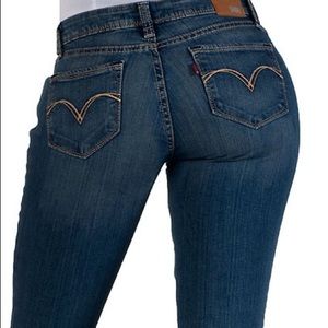 Levi’s Bold Curve Jean